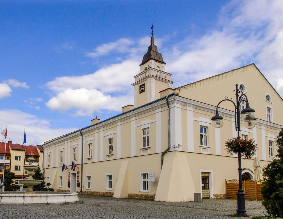 W minionym roku, teren sieniawskiej gminy zasiliło 59 dzieci, zarejestrowano 35 małżeństw i 65 zgonów. 