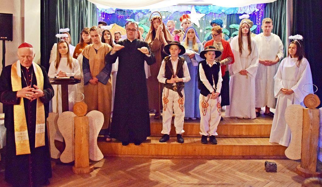 W przemyskim SOSW nr 2 jasełka za każdym razem są inne, ale zawsze niosą ze sobą przesłanie, głębokie wzruszenia i przemyślenia.<br/>fot.ze zbiorów własnych