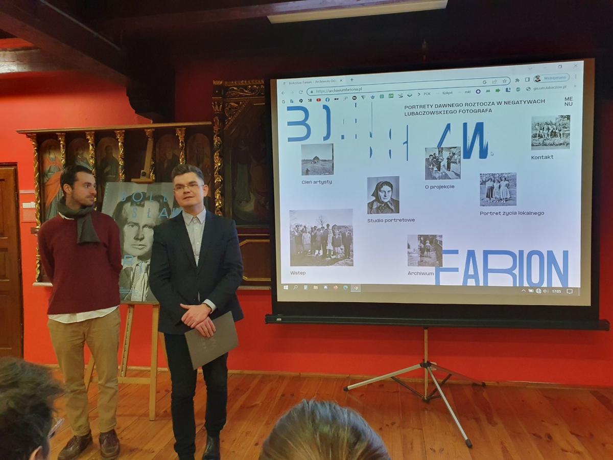Prezentacja archiwum Fariona – Tomasz Stelmaski i Piotr Zubowski.<br/>fot.Grzegorz Ciećka