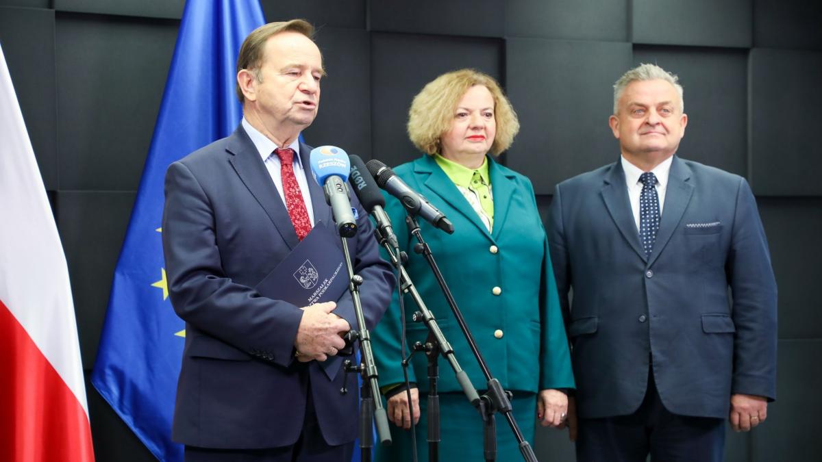 Ponad 2 mld zł wesprą Podkarpacie. To kwota, dzięki której wiele aspektów życia mieszkańców może ulec znaczącej poprawie. Do 2025 roku, województwo musi wydać 12,5 proc.. wartości programu, czyli ponad 283 mln euro. <br/>fot.Anna Magda UMWP