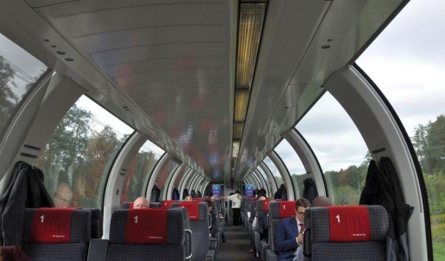 W składzie pociągu relacji Graz – Przemyśl i Przemyśl – Graz pojawi się szwajcarski wagon panoramiczny.<br/>fot.www.rynekkolejowy.pl