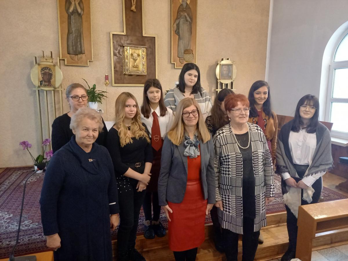W spotkaniu wzięła udział m.in. prezes przemyskiego oddziału Związku Sybiraków Stanisława Żak (pierwsza z lewej).<br/>fot.ze zbiorów własnych