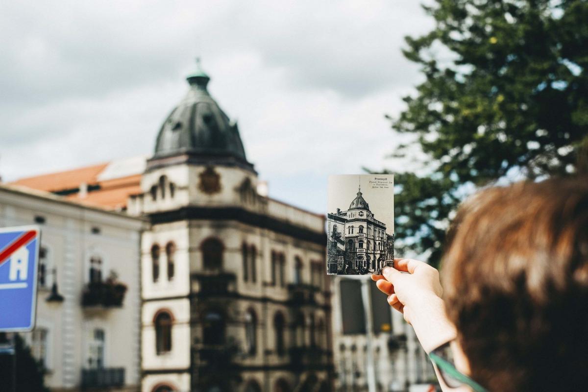 Budynek przy Kościuszki 5 wizualnie zna każdy przemyślanin, ale nie każdy wie, co się w nim dzieje. A dzieje się bardzo dużo, szczególnie po wybuchu wojny w Ukrainie. Po 24.02.
<br/>fot.Adam Jaremko 