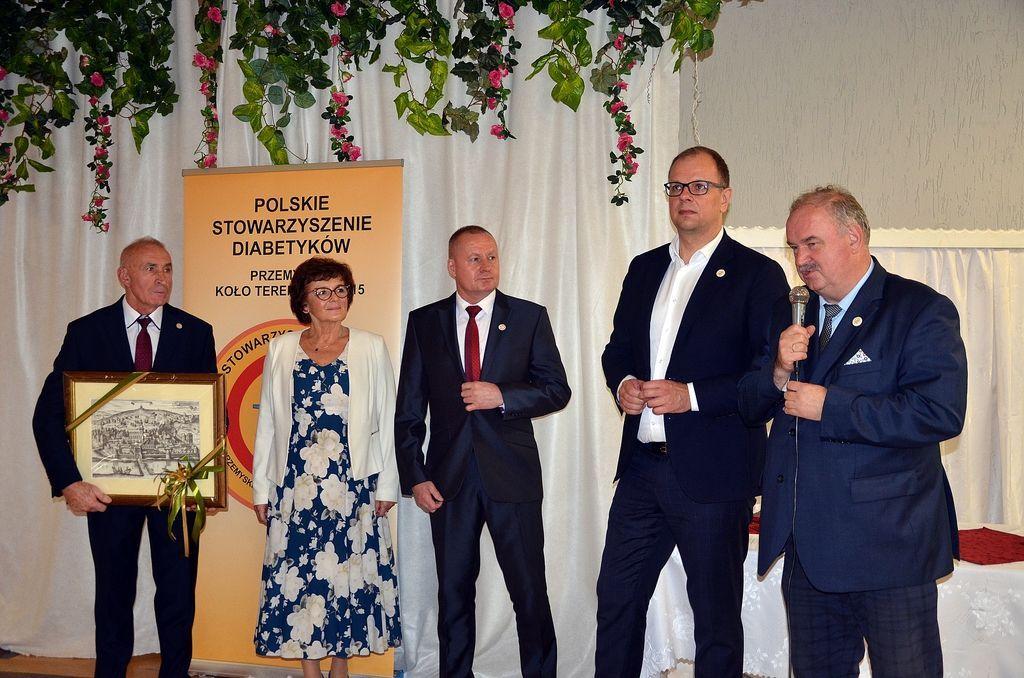 Na uroczystości obecny był m.in. prezydent Przemyśla W. Bakun, który życzył szefowi przemyskiego koła nr 15 Januszowi Muszowi dalszych sukcesów w prowadzonej działalności.<br/>fot.UM w Przemyślu