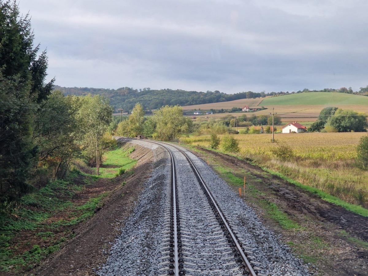 Nowy tor na linii 102.<br/>fot.Mieczysław Borowiec