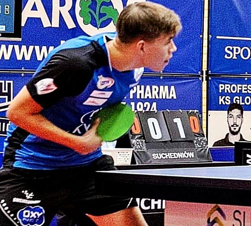 Alan Kulczycki zajął 3. miejsce w 1 Grand Prix Polski Juniorów w Gliwicach. Teraz pora na pierwszy triumf w barwach KSTS Oxynet Jarosław w rozgrywkach LOTTO Superligi. Czy stanie się to podczas derbowego starcia z Fibrain AZS Politechniką Rzeszów 14 października br.?<br/>fot.ze zbiorów własnych