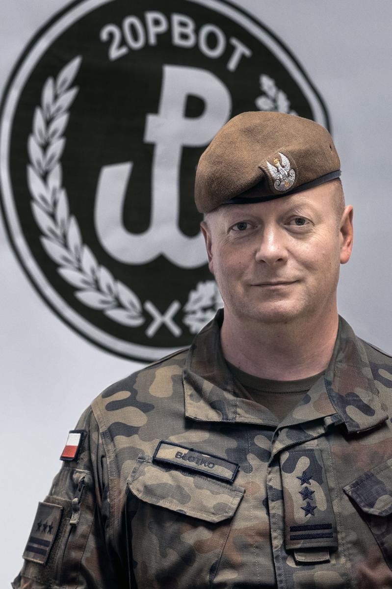 – Układ geopolityczny i stosunki międzynarodowe, zwłaszcza w ostatnim czasie, jasno wskazują, że granice należy bezwzględnie wzmacniać. Skutkiem tego jest decyzja o powołaniu naszej brygady – powiedział dowódca 20 Przemyskiej Brygady Obrony Terytorialnej płk Daniel Błotko.<br/>fot.ze zbiorów własnyc
