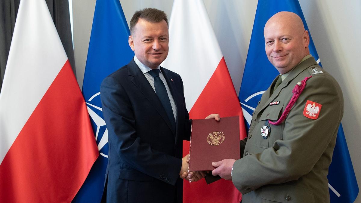 14 czerwca br. minister obrony narodowej Mariusz Błaszczak wyznaczył trzech oficerów na stanowiska dowódców nowotworzonych brygad obrony terytorialnej. Jednym z nich został płk. Daniel Błotko, szef 20 Przemyskiej Brygady Obrony Terytorialnej.<br/>fot.ze zbiorów własnych