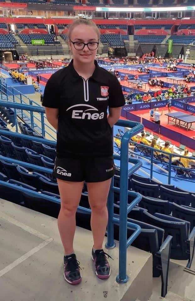 Anna Brzyska stanęła w Belgradzie raz na podium. Ale za to na jego najwyższym stopniu, zdobywając z koleżankami z reprezentacji złoto w turnieju drużynowym.<br/>fot.ze zbiorów własnych