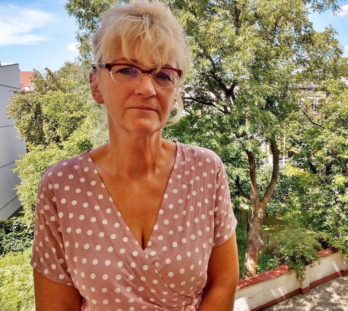 – Jestem bardzo rozczarowana tymi przepychankami. Także podejściem władz miasta do mojej skargi. Pan prezydent dał wiarę jednej stronie. Nie interesowało go, jakimi materiałami dysponuję, chcąc dowieść swojej racji – twierdzi pani Teresa Chanas.  <br/>fot.Mariusz Godos