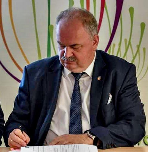 Wicemarszałek województwa podkarpackiego przemyślanin Piotr Pilch został pełnomocnikiem okręgowym PiS w okręgu nr 58 – Przemyśl. Przy okazji zapewnił, że nie zamierza kandydować z ramienia Prawa i Sprawiedliwości na fotel prezydenta Przemyśla.<br/>fot.ze zbiorów własnych