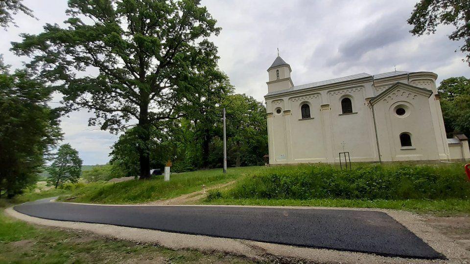 Kościół Świętej Trójcy „w lesie” to z całą pewnością unikat na skalę całego Podkarpacia, a może nawet i Polski. <br/>fot.UG Żurawica