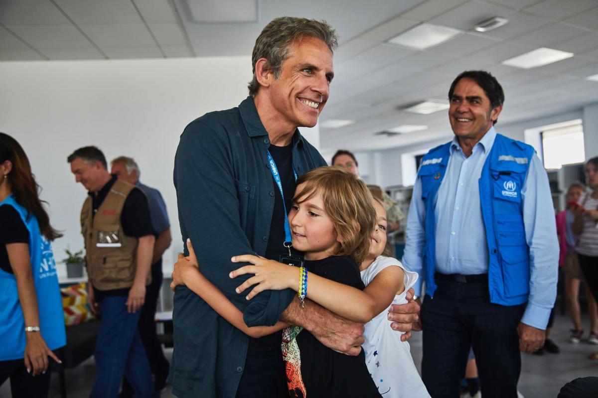 Ben Stiller przyjechał na Podkarpacie, aby udzielić wsparcia uchodźcom z Ukrainy. W Medyce spotkał się z  rodzinami, które uciekły przed wojną w Ukrainie.

 
<br/>fot.www.twitter.com