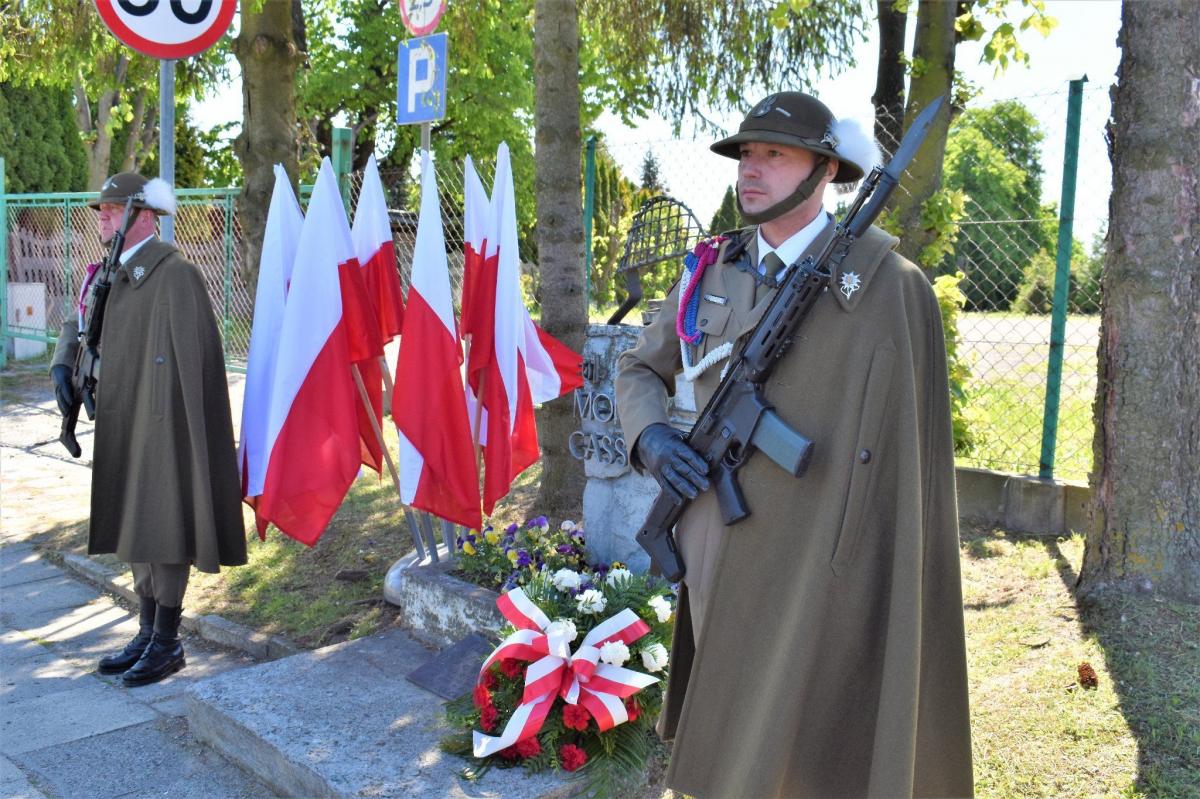 Miejscami upamiętniającymi uczestników walk o klasztor benedyktynów są również tablica znajdująca się przy pomniku Orląt Przemyskich, a także obelisk przy ul. Monte Cassino. <br/>fot.Starostwo Powiatowe w Przemyślu