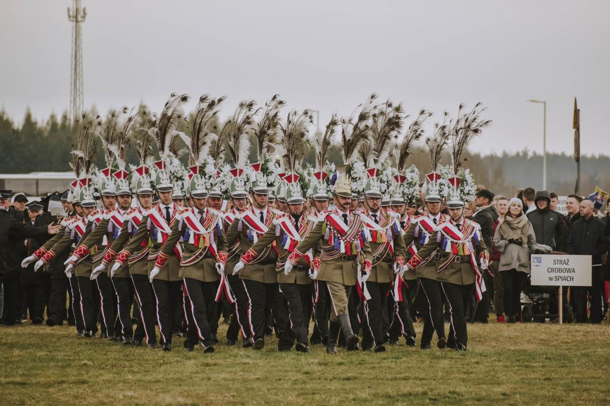 Widowisko co roku przyciąga tłumy widzów i zastępy straży z całej Polski.<br/>fot.UG Tryńcza