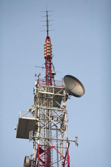 Już w maju w województwie podkarpackim zostanie uruchomiony nowy standard telewizji naziemnej. Oznacza to, że niemal wszystkie kanały będą trafiały do nas w nowym formacie, gwarantującym lepszy odbiór i jakość obrazu. Pod warunkiem, że nasz telewizor sprosta wymaganiom.