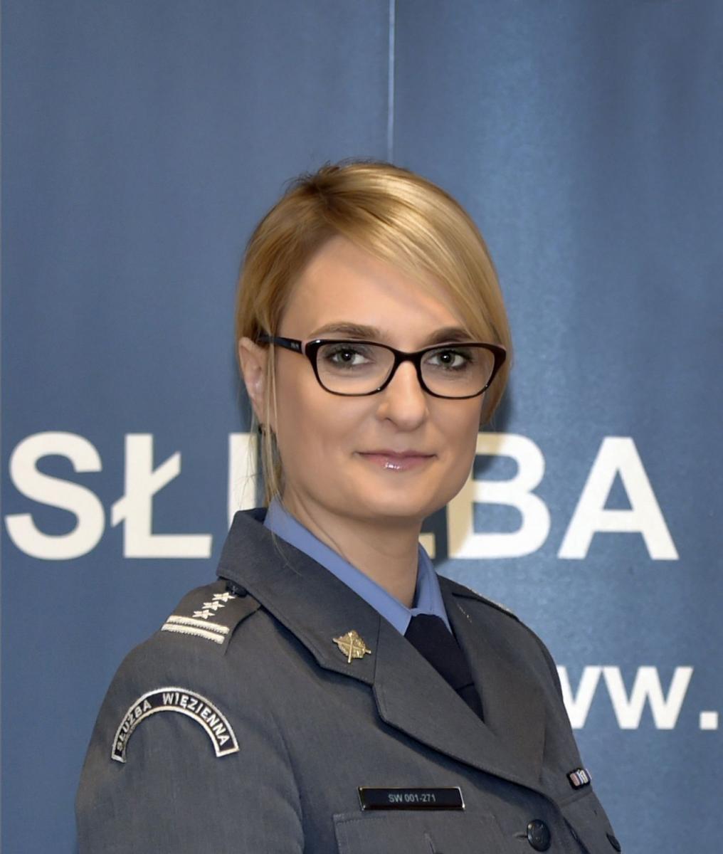 – Funkcjonariusze pełniący służbę w Medyce mają zapewnioną pełną stabilność zatrudnienia. Z uwagi na zapewnienie bezpieczeństwa państwa nie udzielamy szerszych informacji – powiedziała rzecznik prasowy dyrektora generalnego Służby Więziennej płk SW Elżbieta Krakowska.<br/>fot.www.sw.gov.pl