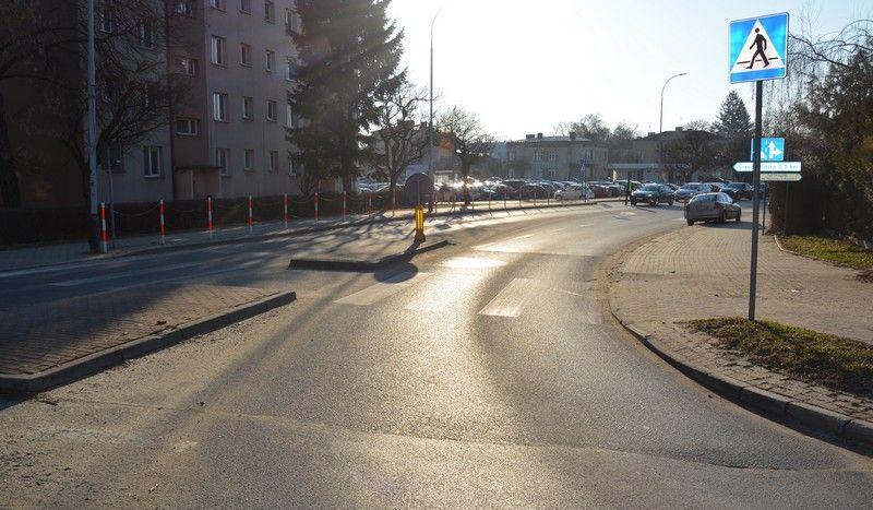 Do zdarzenia doszło 14 bm., około godz. 13.40, na ulicy Niepodległości w Krośnie.<br/>fot.KMP Krosno