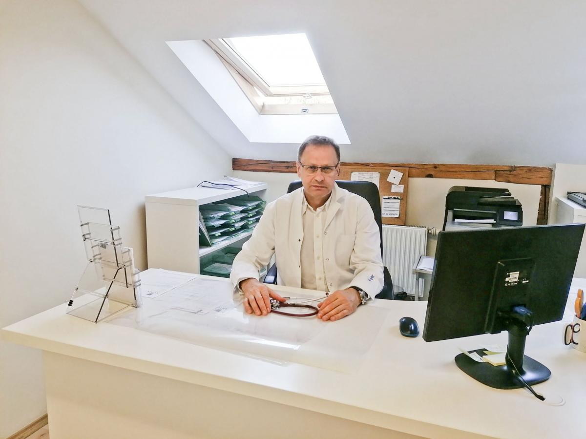 Czyżby przemyski pulmonolog Włodzimierz Bodnar się mylił? Badania kliniczne nad skutecznością amantadyny w leczeniu Covid-19, prowadzone w Górnośląskim Centrum Medycznym im. prof. Leszka Gieca w Katowicach, wskazały, że amantadyna nie leczy Covid-19.<br/>fot.ze zbiorów własnych