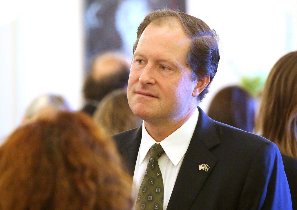 Mark Brzezinski został ambasadorem Stanów Zjednoczonych w Polsce. 19 stycznia br. wiceprezydent USA Kamala Harris oficjalnie zaprzysięgła go na tym stanowisku.<br/>fot.US Embassy Sweden