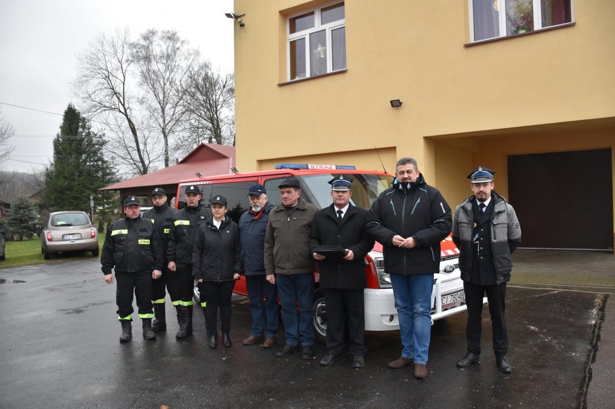 Strażacka brać z Łopuszki Wielkiej miała ostatnio powody do świętowania.<br/>fot.UMiG Kańczuga