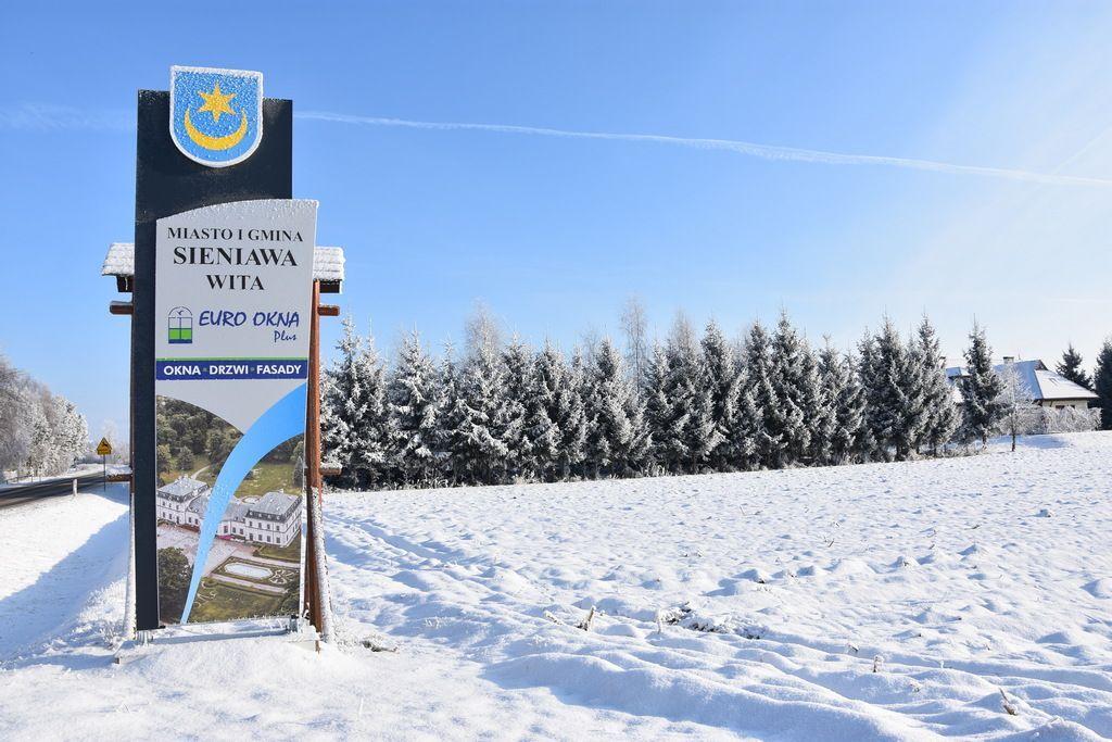 Przedstawiciele samorządu Sieniawy wierzą, że witacze sprawią przyjemność zarówno mieszkańcom gminy, jak i gościom ją odwiedzającym.

<br/>fot.UMiG Sieniawa
