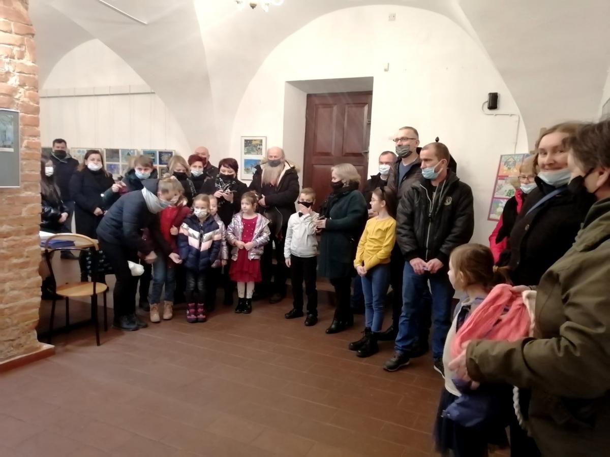 Prace młodych artystów można oglądać w galerii „Magnez”.<br/>fot.materiały organizatora