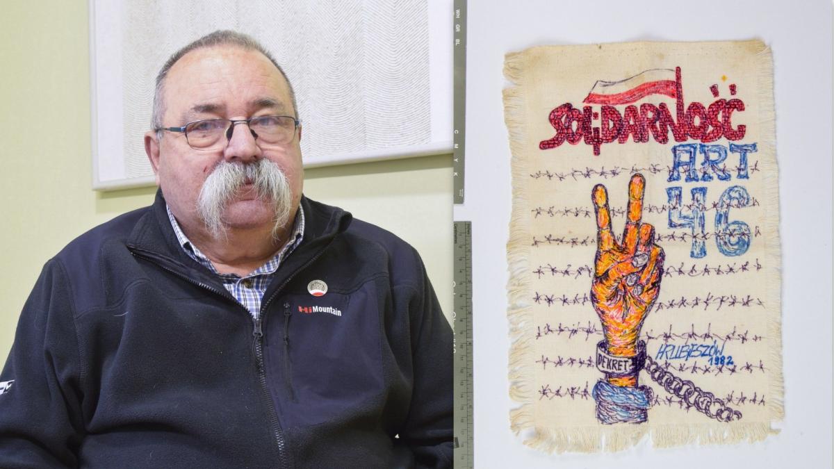 Wojciech Kłyż, a po prawej „Makatka” więzienna wykonana na onucach. Zbiory: W. Kłyż.