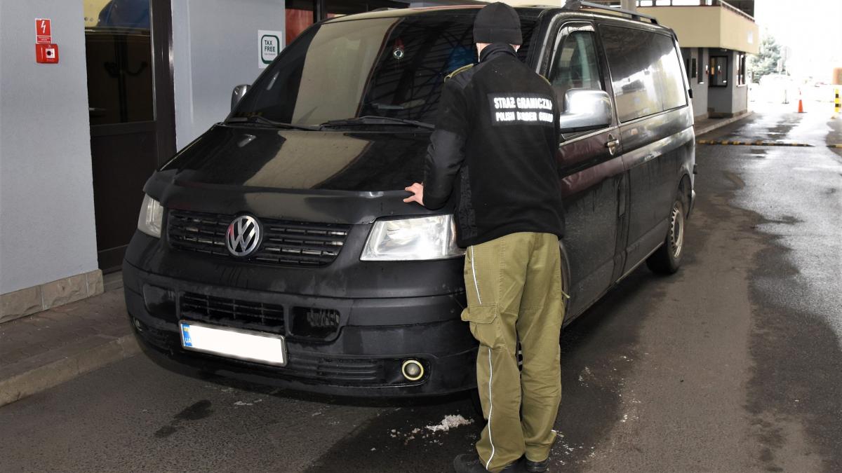 Kradzione auto zatrzymane w Korczowej.
<br/>fot.serwis BiOSG