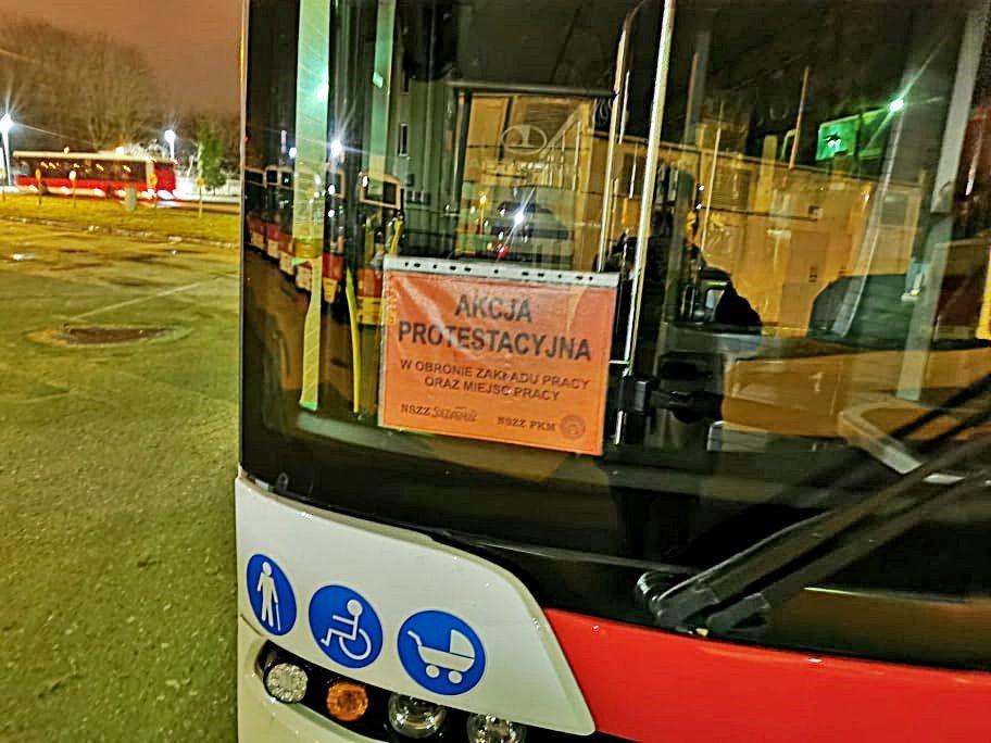 Lista niedomogów miejskiej spółki jest długa. Strata tylko z jej podstawowej działalności urosła już do prawie 2 mln zł. Stąd wznowienie akcji protestacyjnej.<br/>fot.ze zbiorów własnych