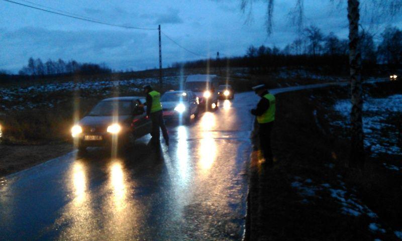 Policjanci podczas działań Trzeźwy poranek.<br/>fot.KPP Strzyżów