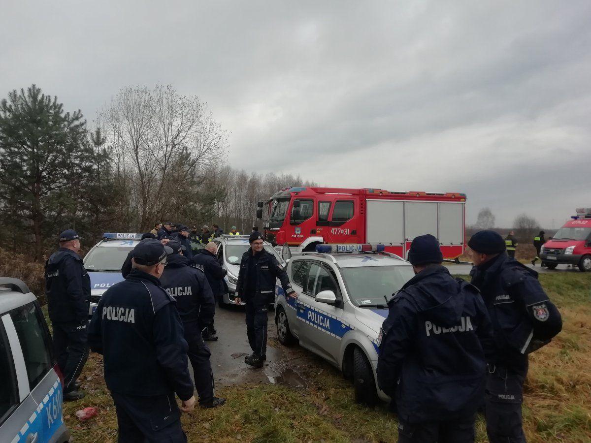 W poszukiwaniach brali udział przedstawiciele różnych służb.<br/>fot.KPP Leżajsk