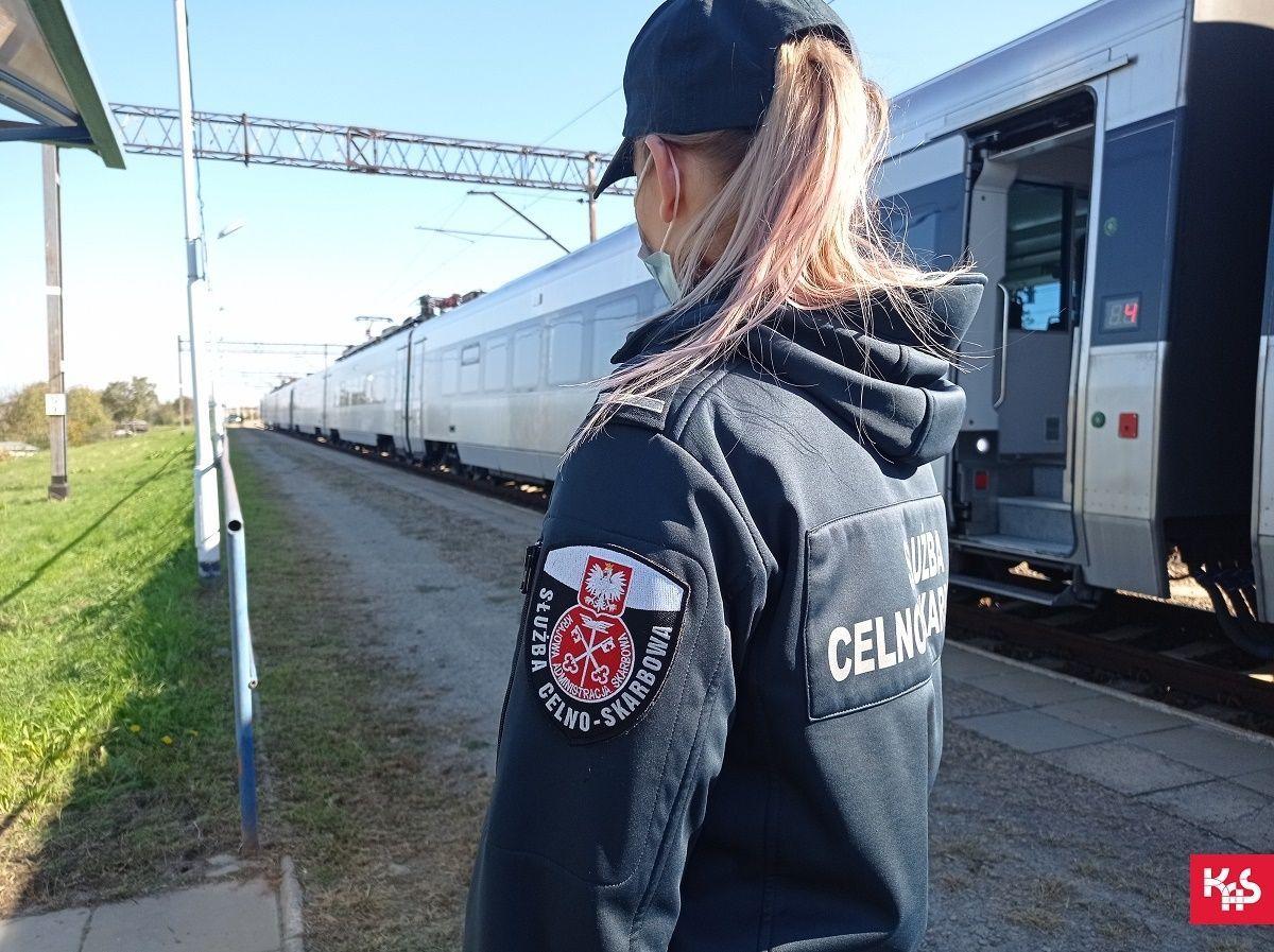 Połączenia na trasie Przemyśl – Lwów – Kijów nie funkcjonowały od marca 2020 r. Oczywiście ze względu na obostrzenia epidemiczne.<br/>fot.serwis KAS