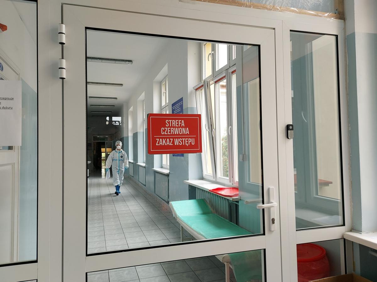 W Wojewódzkim Szpitalu im. św. Ojca Pio w Przemyślu przebywa obecnie 59 chorych na Covid-19. Dwie osoby wymagały zastosowania respiratoterapii.

<br/>fot.bor 