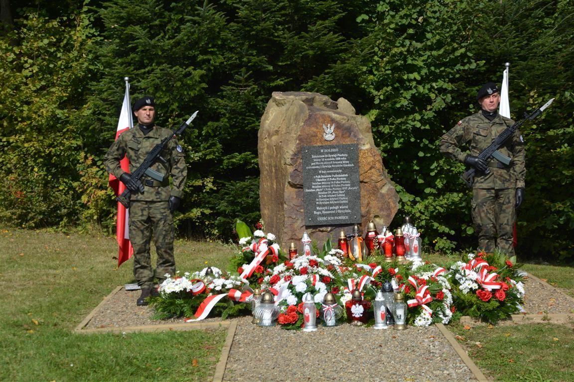 Obelisk upamiętniający bitwę pod Birczą 12 września 1939 r.<br/>fot.GOSKiT w Birczy
