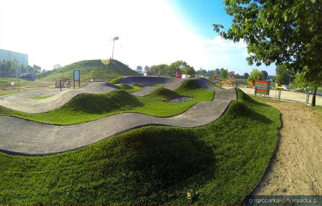 Tak ma wyglądać pumptrack w Wiązownicy.<br/>fot.www.wiazownica.pl