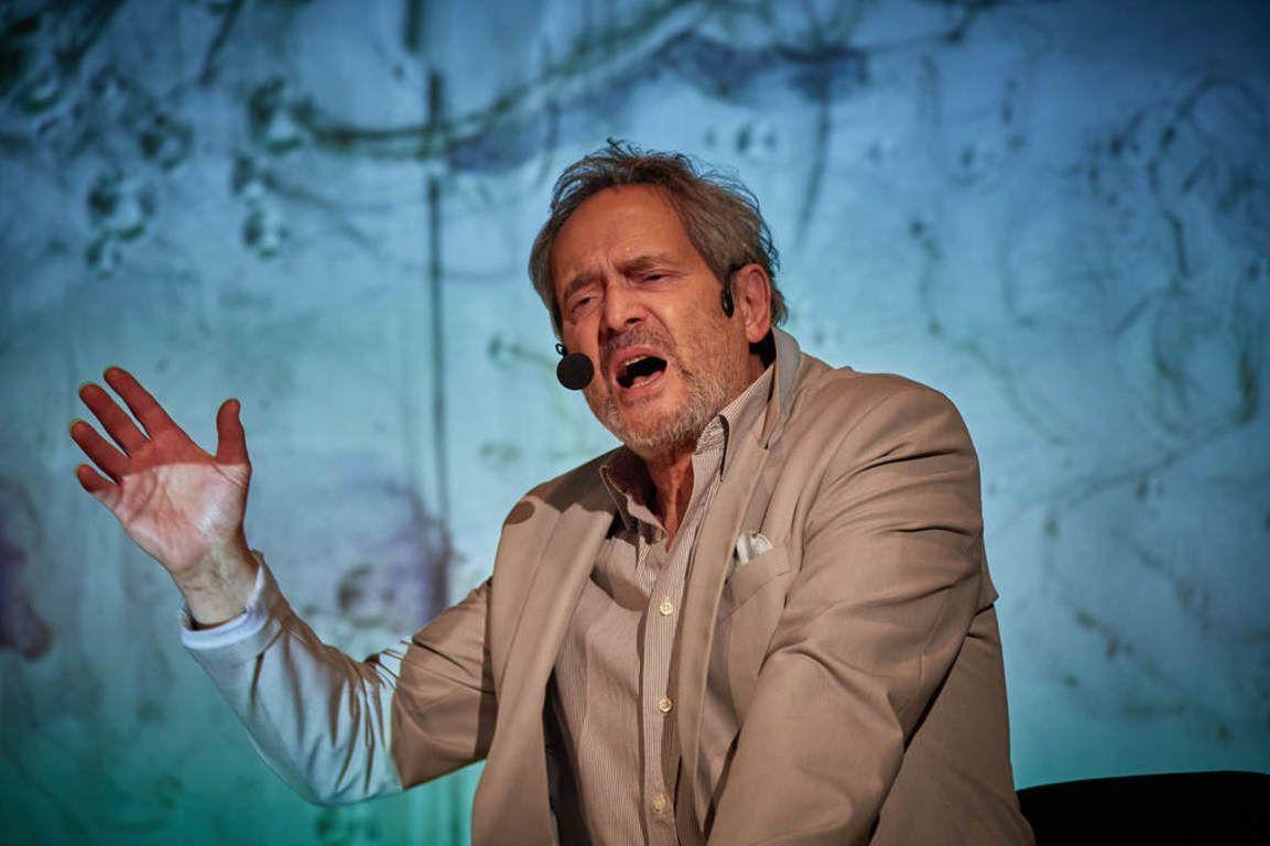 Jerzy Zelnik deklamujący Norwida zainicjował ArtFestiwal. <br/>fot.Krystian Kłysewicz