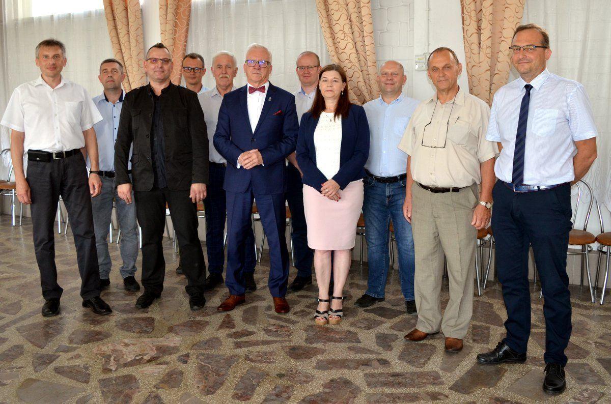 Były już prezes MPEC-u w gronie najbliższych współpracowników.<br/>fot.zbiory własne