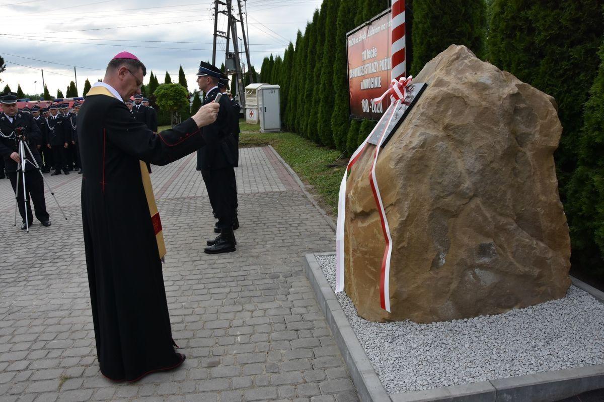 W Mirocinie odsłonięto pamiątkową tablicę.<br/>fot.materiały organizatora