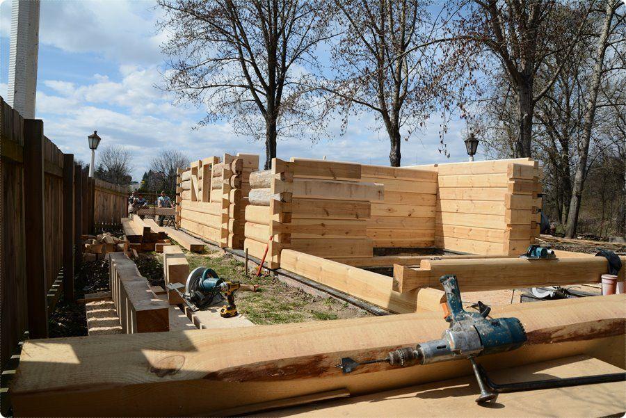 Na terenie Pastewnika praca wre – odtworzenie budynku z Tkackiej to przedsięwzięcie szczególnej wagi.<br/>fot.UM Przeworsk