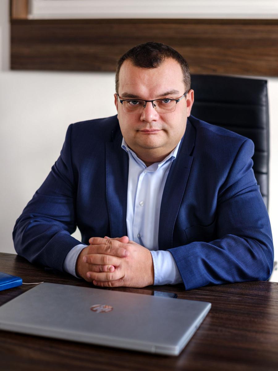 – Docelowo planujemy wybudowanie, przynajmniej na początek, 45 mieszkań w Medyce i 160 w Przemyślu. To mają być mieszkania o metrażu około 50 metrów kwadratowych, czyli dwu-, trzypokojowe – powiedział zastępca prezesa Krajowego Zasobu Nieruchomości Michał Sroka.<br/>fot.ze zbiorów własnych