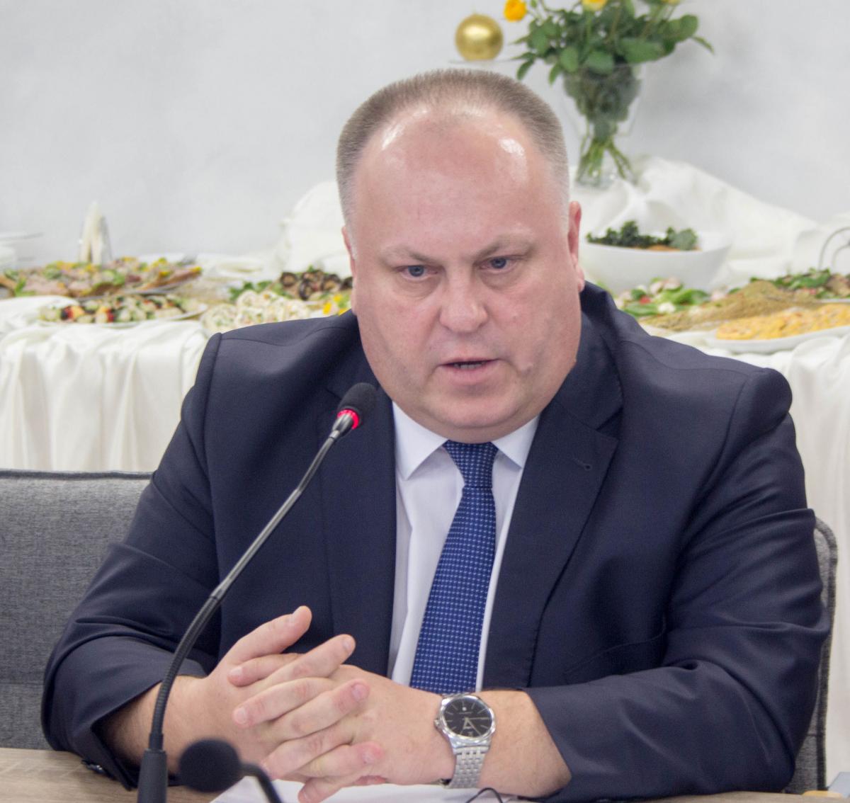 L. Kisiel podziękował wszystkim zaangażowanym w odśnieżanie, ale odciął się też krytykom.<br/>fot.Bartłomiej Pacek