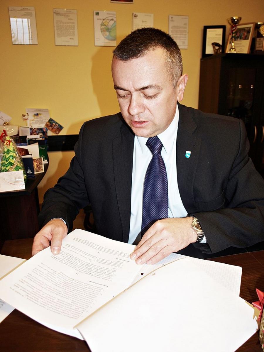 Na początku 2021 roku – choć wójt gminy Mariusz Śnieże nie chce jeszcze o tym mówić głośno – rozpoczną się przygotowania do największej w historii tej gminy inwestycji. Inwestycji, która zdziwi bardzo wielu, łącznie z mieszkańcami wielokrotnie większego Przemyśla.<br/>fot.Mariusz Godos