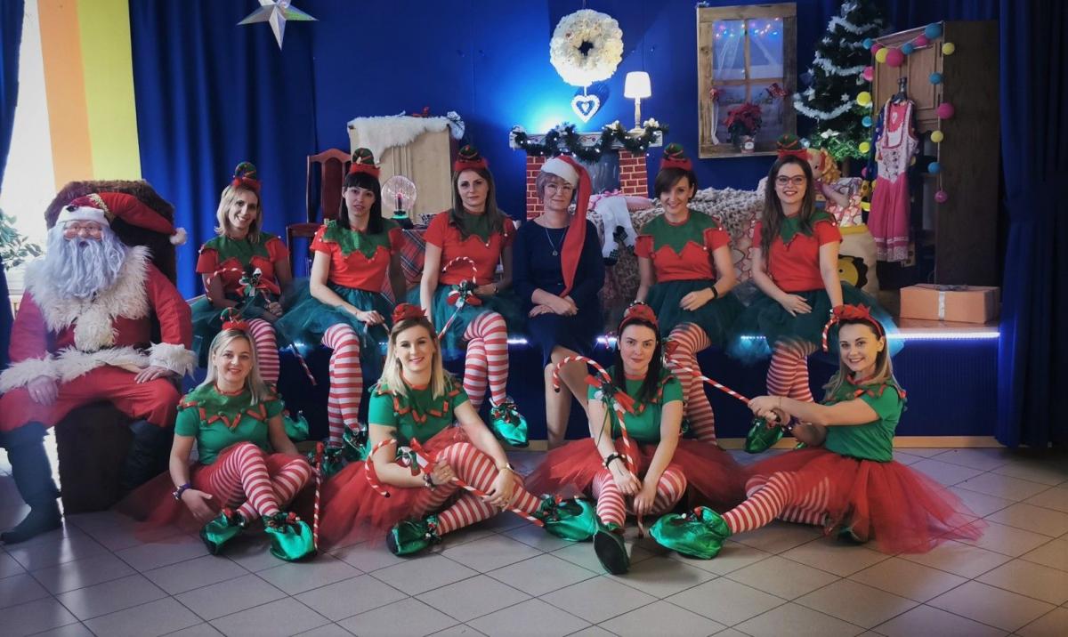 Bajka „Niegrzeczna Lusia” wystawiona przez pracowników Przedszkola nr 2   Przemyślu podbiła serca dzieci. <br/>fot.ze zbiorow wlasnych
