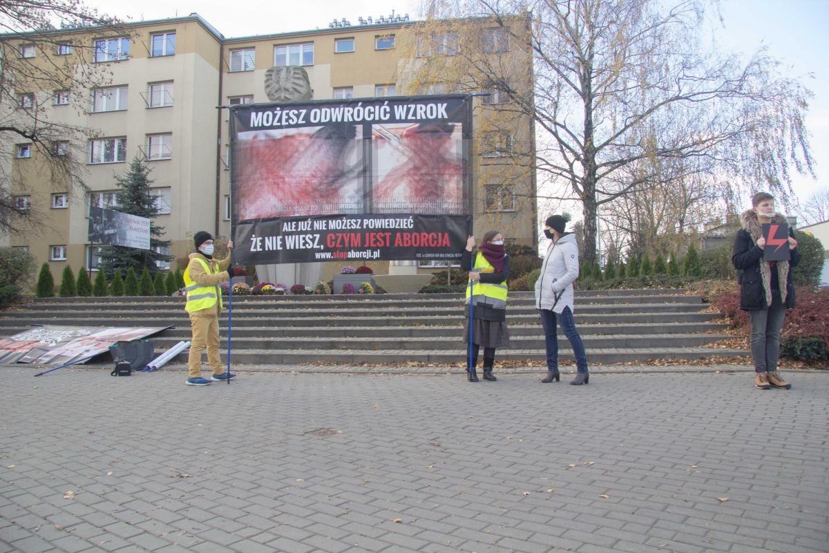 W Jarosławiu działania fundacji  Pro – Prawo do Życia spotkały się z nikłym odzewem.<br/>fot.Bartłomiej Pacek