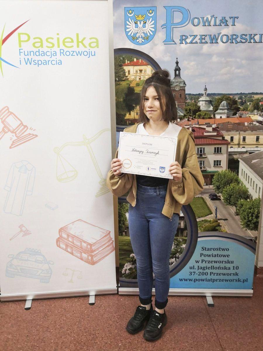Zwyciężczyni konkursu wiedzy prawniczej: Katarzyna Pisarczyk <br/>fot.Starostwo Powiatowe Przeworsk