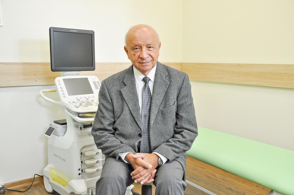 W poradni ginekologiczno-położniczej, prowadzonej przez Caritas Archidiecezji Przemyskiej, bezpłatnie przyjmował pacjentki m.in. prof. Bogdan Chazan.<br/>fot.Paweł Bugira