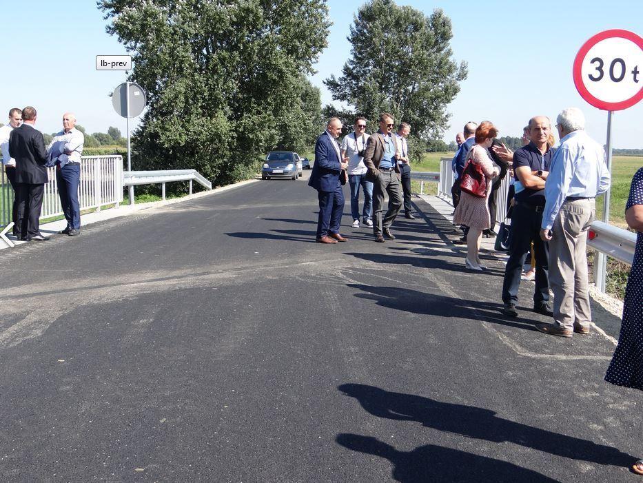10-metrowa przeprawa przez rzekę zapewnia ruch lokalny pomiędzy Stubnem i Kalnikowem.
Nośność obiektu wynosi 30 t. 
<br/>fot.Starostwo Powiatowe w Przemyślu