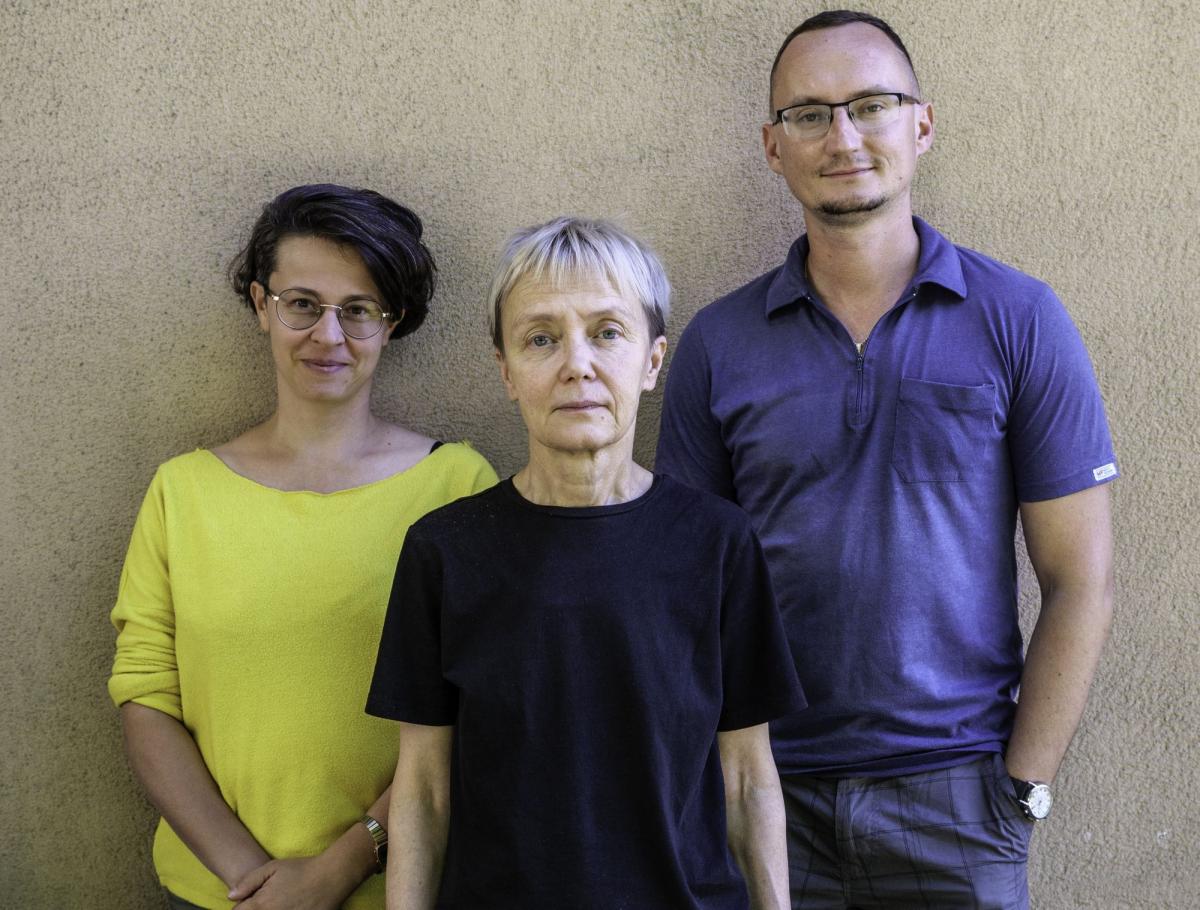 Organizatorzy Jadwiga Sawicka, Lila Kalinowska i Tomasz Pudłocki: – Zajmujemy się dzisiejszą kondycją Przemyśla.fot.Marek Horwat