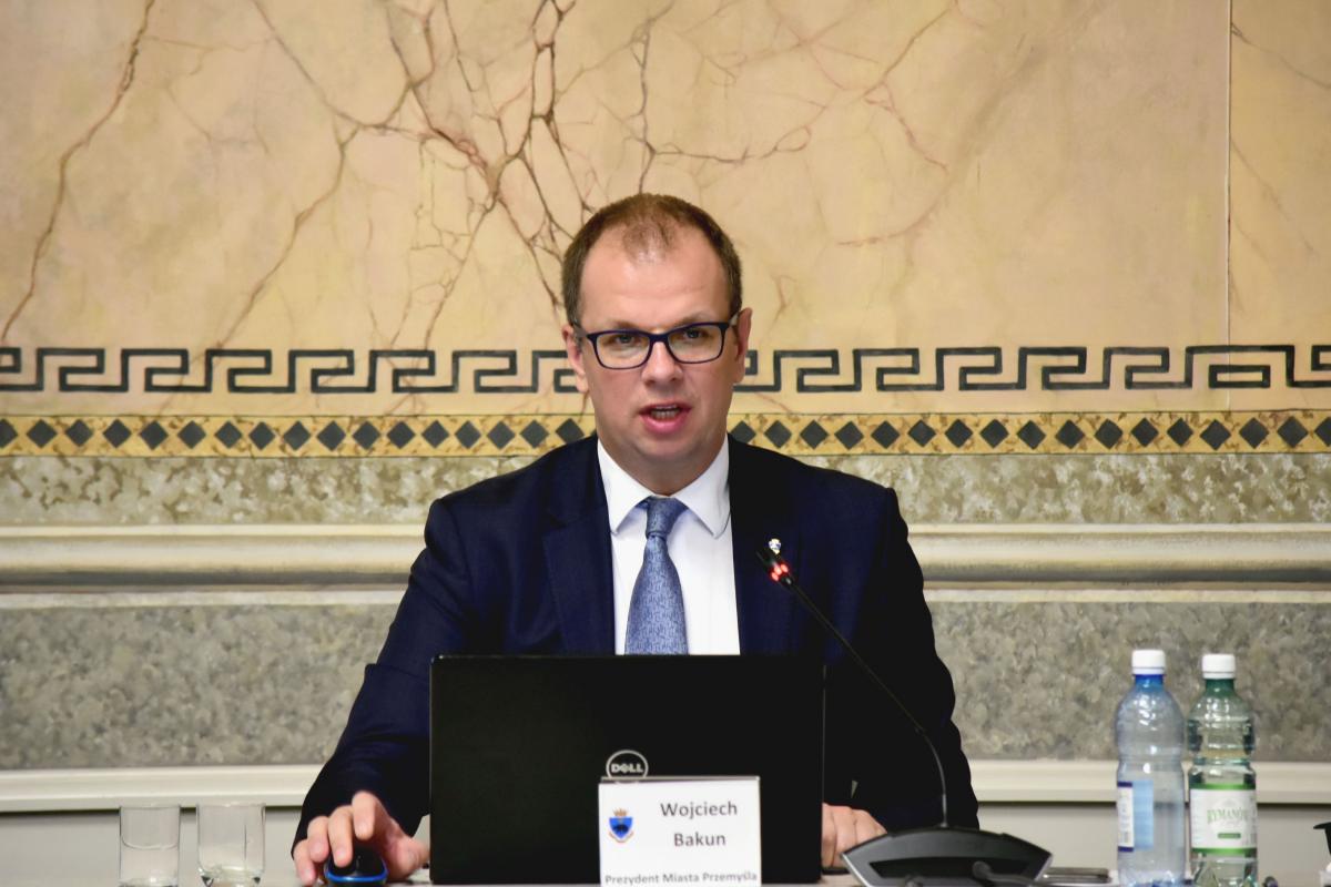 – Zmusić Bakuna do ustępstw, ewentualnie dogadać się z nim – to sugestia autora.<br/>fot.Paweł Bugira